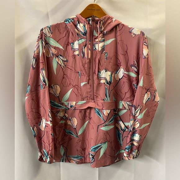 Calia by Carrie Underwood NWOT 1/4 Zip Up Floral Lightweight Pullover - Picture 1 of 5